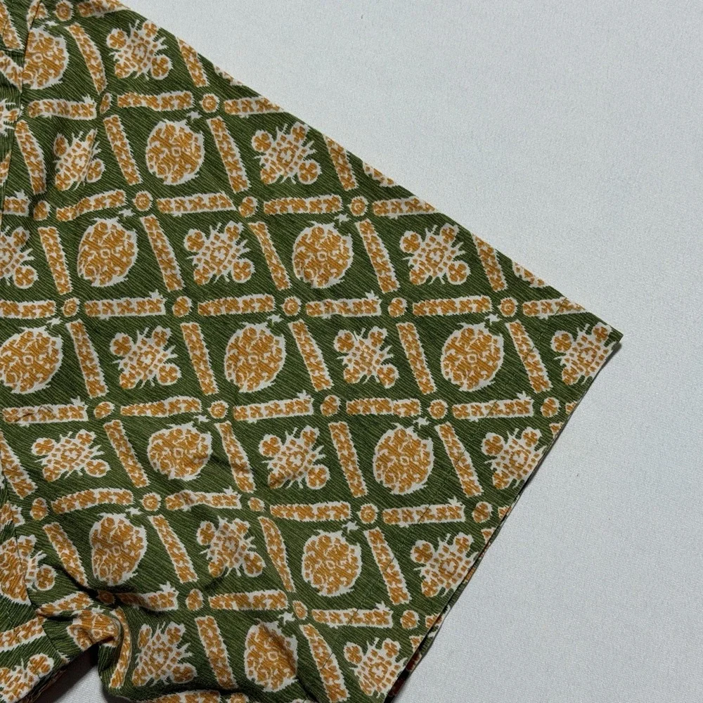 Vintage Banana Republic Safari Travel Botanical Print Shirt XS 80s Green Cotton